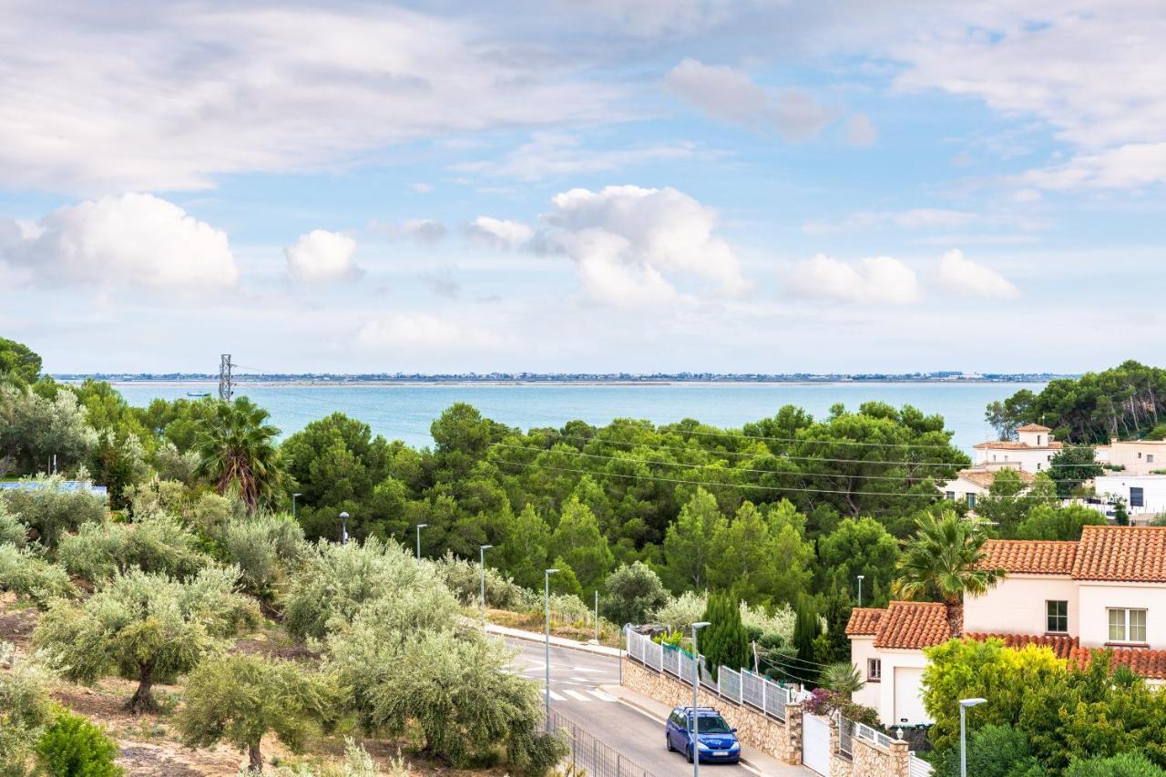 La Caseta De La Muntanya Villa L'Ampolla Buitenkant foto
